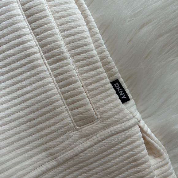 New! DKNY Off-White Ribbed Hoodie - Picture 5 of 5